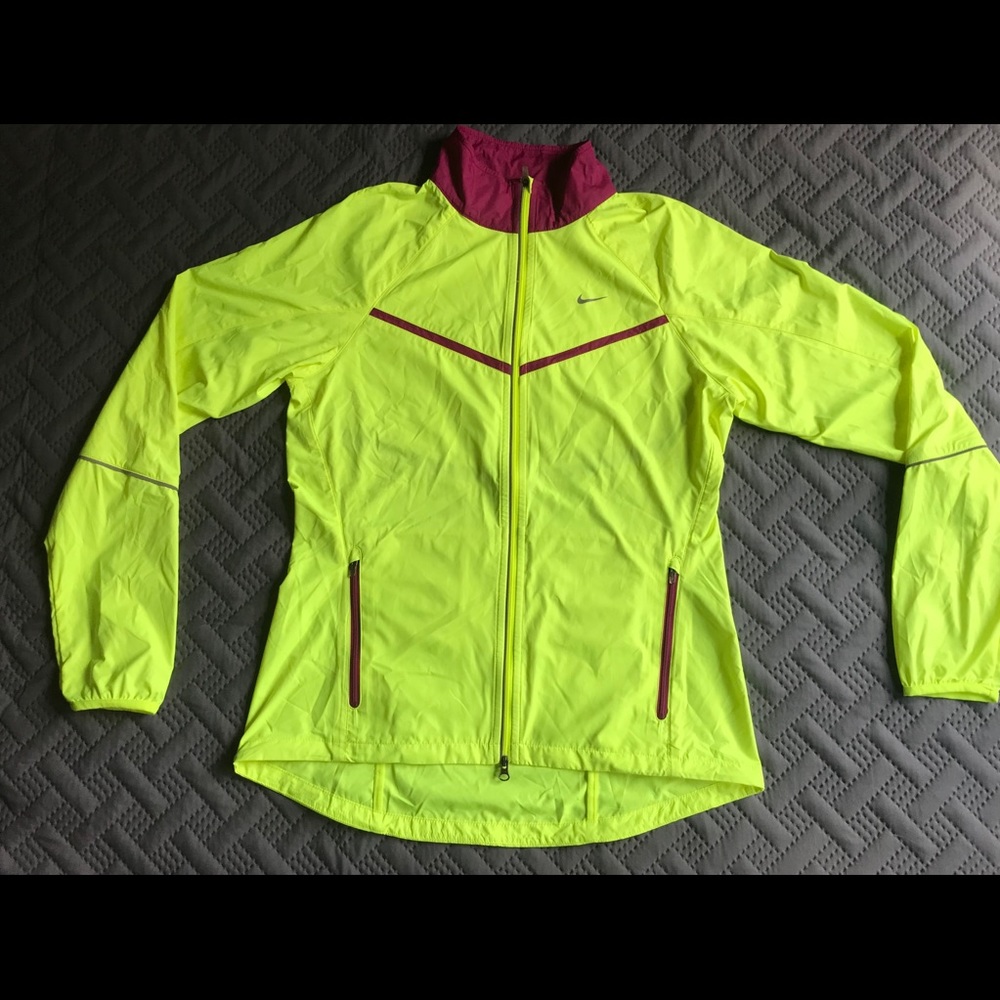 Women’s Nike rain jacket